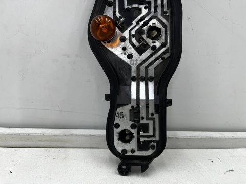 Wkład lampy Citroen Jumpy SpaceTourer Toyota ProAce Peugeot Expert Traveller 16r.- listwa oprawa żarówek lewy tył 00197257