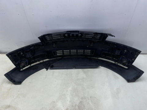 Zderzak przedni Audi A8 D3 02-05r. Przedlift przód 4XPDC 4E0807437A LZ5D