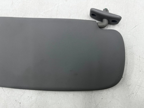 Daszek Opel Meriva A 03-10r. LEWY przeciwsłonecznik kierowcy osłona przeciwsłoneczna lewa EUROPA 24409339