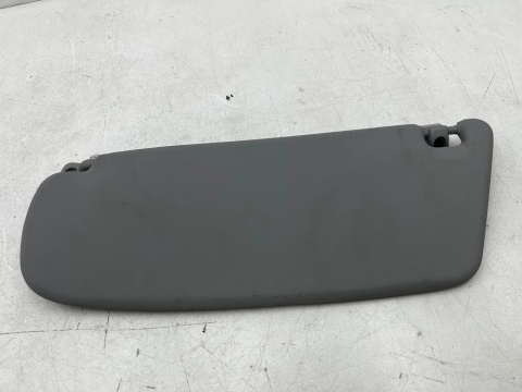 Daszek Opel Meriva A 03-10r. PRAWY przeciwsłonecznik pasażera osłona przeciwsłoneczna prawa EUROPA 24409340