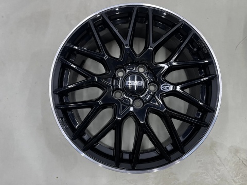 Felga aluminiowa Ford Volvo CMS C25 DRB r17 cali 7jx17 ET50 5x108 CH63.4 Rim Black Gloss z czujnikami ciśnienia CMS1062