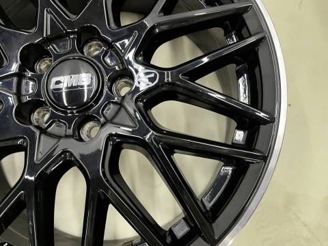 Felga aluminiowa Ford Volvo CMS C25 DRB r17 cali 7jx17 ET50 5x108 CH63.4 Rim Black Gloss z czujnikami ciśnienia CMS1062