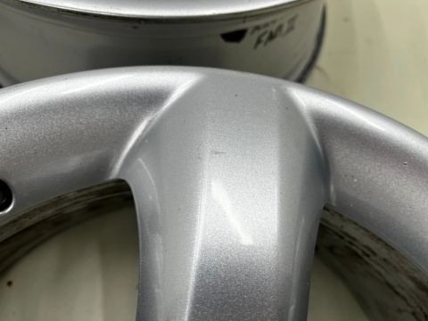 Felgi aluminiowe Skoda Fabia 2 II Roomster Praktik Ibiza Polo Fox 07-14r. r15 cali 6jx15 ET43 5x100 felgi KOMPLET 5j0601025a