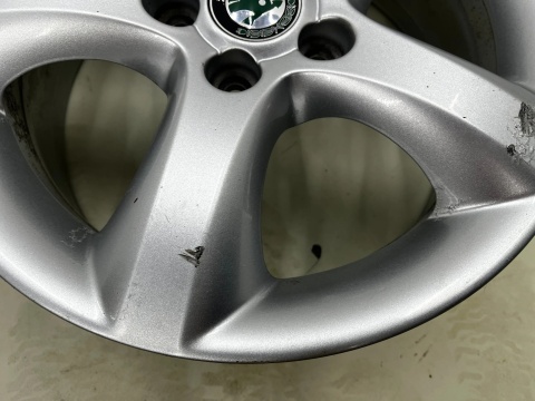 Felgi aluminiowe Skoda Fabia 2 II Roomster Praktik Ibiza Polo Fox 07-14r. r15 cali 6jx15 ET43 5x100 felgi KOMPLET 6j0601025a