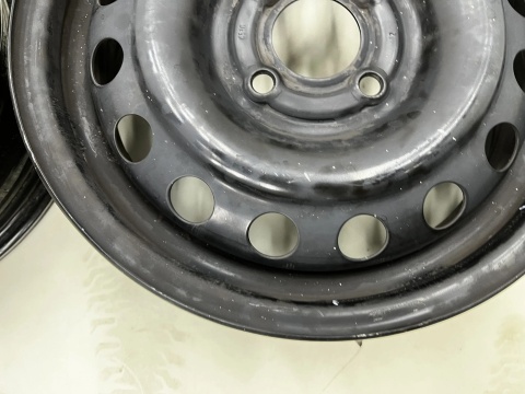 Felgi stalowe Nissan Micra III K12 03-10r. 5jx14 4x100 ET45 CH60 14 cali ORYGINALNE KOMPLET 40300ax607