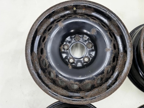 Felgi stalowe Nissan Qashqai I J10 06-13r. 6,5jx16 5x114,3 ET40 16 cali ORYGINALNE KOMPLET Kromag 7855