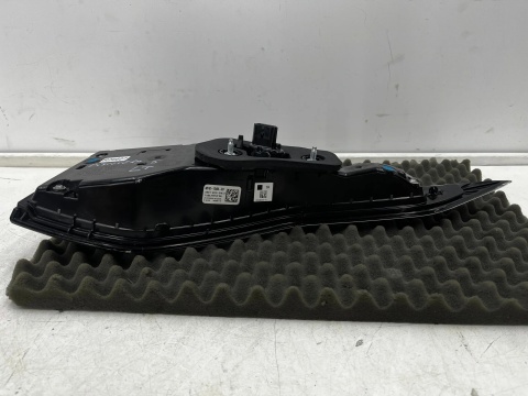 Lampa Land Rover Discovery 5 V L462 LIFT 21r.- lewa tylna w tylny błotnik EU lewy tył my42-13405-cd