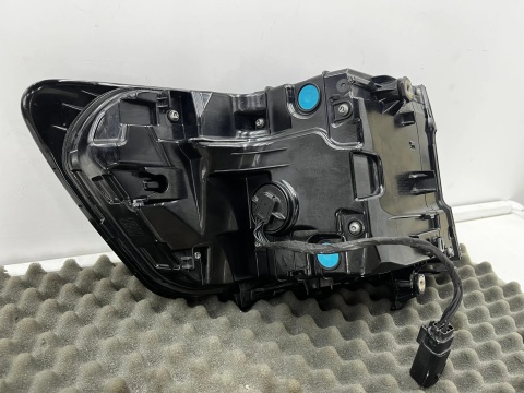 Lampa Polestar 2 20r.- prawa tylna full LED w błotnik oryginalna Europa prawy tył
