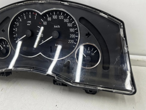 Licznik Opel Meriva A 03-10r. zegary wskaźnik wyświetlacz 13173382xu