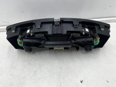 Licznik Opel Meriva A 03-10r. zegary wskaźnik wyświetlacz 13173382xu
