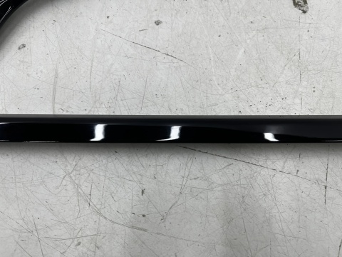 Listwa BMW 4 G22 Coupe M4 G82 20r.- prawa tylna boczna nakładka karoseryjna ozdobna obramówka szyby ShadowLine połysk 7482756