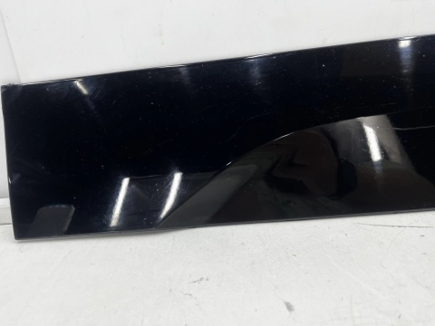 Listwa BMW iX I20 21r.- lewa przednia dolna nakładka drzwi bocznych lewy przód 8497327