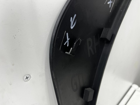 Listwa Kia EV3 24r.- GT-line prawa tylna nakładka dolna drzwi rant prawy tył 87734-ev200