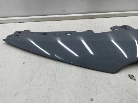 Listwa atrapy Toyota Avensis 3 III T27 T270 LIFT 15-18r. NOWA nakładka GÓRNA grilla oryginalna listewka nosek 77501-61m00