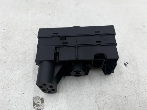 Przełącznik świateł Opel Meriva A 03-10r. przycisk włącznik świateł panel 93394755 04061005