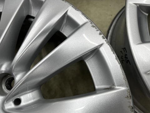 Felgi aluminiowe BMW 2 F45 Active Tourer F46 Gran Tourer 14-22r. r16 cali 7jx16 ET52 5x112 felgi z czujnikami KOMPLET 6855084