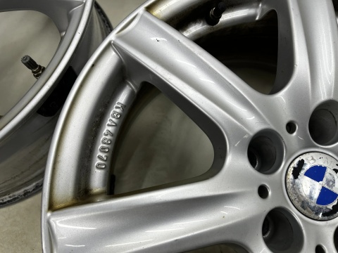 Felgi aluminiowe BMW F40 F44 F42 G20 G22 G26 r17 cali 7,5jx17 ET28 5x112 CH 66,6 felgi z czujnikami KOMPLET Rial Davos DO757