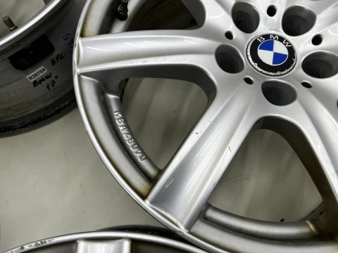 Felgi aluminiowe BMW F40 F44 F42 G20 G22 G26 r17 cali 7,5jx17 ET28 5x112 CH 66,6 felgi z czujnikami KOMPLET Rial Davos DO757