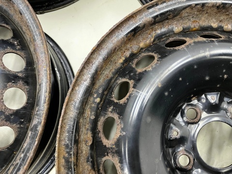 Felgi stalowe Nissan Qashqai I J10 06-13r. 6,5jx16 5x114,3 ET40 16 cali ORYGINALNE KOMPLET Kromag 7855