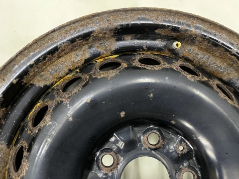 Felgi stalowe Nissan Qashqai I J10 06-13r. 6,5jx16 5x114,3 ET40 16 cali ORYGINALNE KOMPLET Kromag 7855
