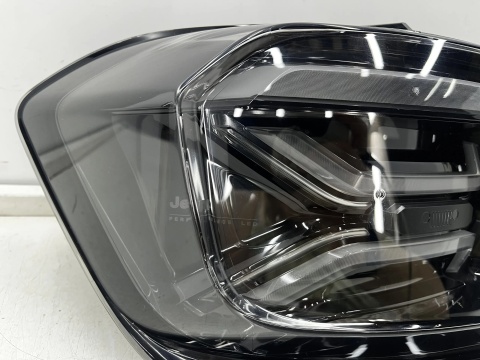 Lampa Jeep Avenger 23r.- lewa tylna full LED w błotnik oryginalna Europa czarna lewy tył 00521707390