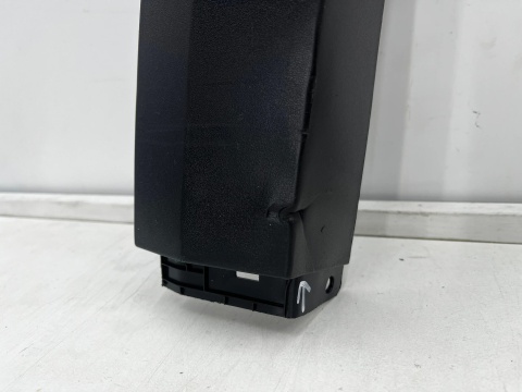Listwa MG U9 25r.- PRAWY tylny rant nadkola błotnika nakładka prawy tył c00668954