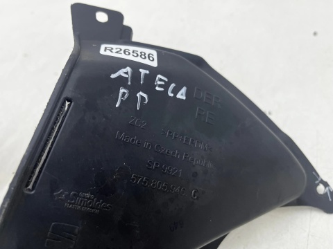 Nadkole Seat Ateca 16-26r. PRAWY przedni trójkąt pod zderzak osłona prawy przód 575805946c
