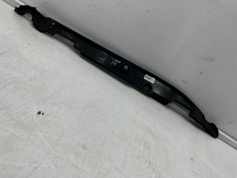 Osłona błotnika Mazda 3 BP 19r.- PRAWE wygłuszenie błotnika orginalne bdmt563k1