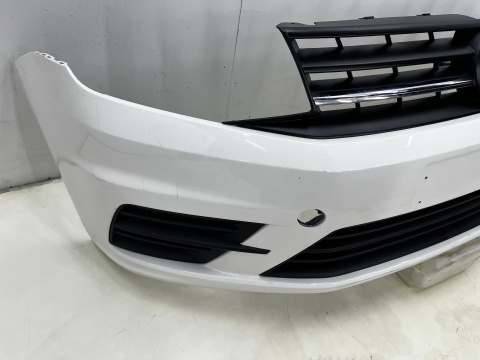 Zderzak przedni VW Caddy IV III 15-20r. Lift przód 2K5807221K