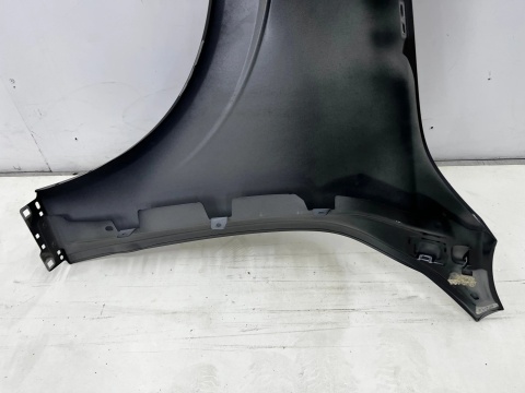 Błotnik Volvo XC60 2 II 17r.- prawy przedni prawy przód