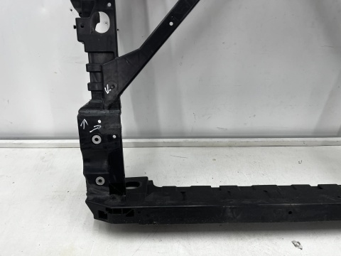 Pas przedni MG ZS EV 18-25r. wzmocnienie czołowe ramka chłodnic oryginalne 10792263