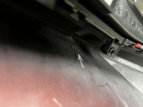 Zderzak przedni Volvo XC60 2 II 17-21r. Przedlift przód 6XPDC spryski 31425160