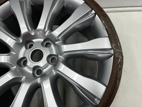Felga aluminiowa Range Rover IV L405 12-21r. NOWA felga r21 cal 9,5jx21 ET49 5x120 oryginalna pojedyncza lr098798 ck52-1007-ea