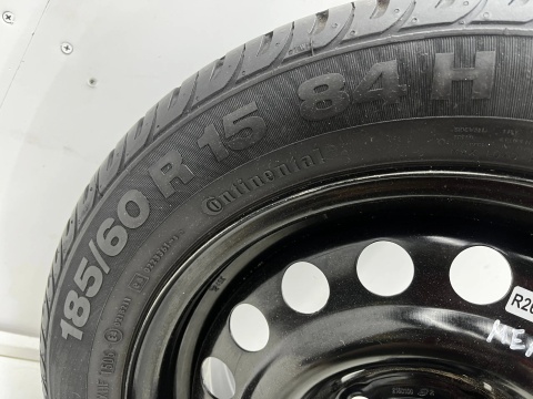 Koło zapasowe Opel Astra G Vectra B Zafira Meriva A r15 6jx15 ET43 4x100 rezerwa śruba mocująca felga z oponą 2150159