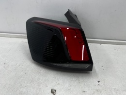 Lampa Peugeot 3008 II 16-20r. lewa tylna w błotnik LED oryginalna Europa 9810477180