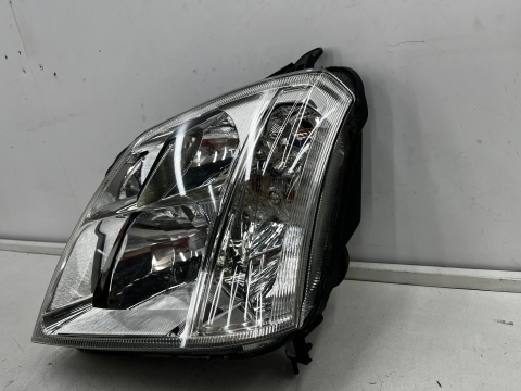 Lampa reflektor Opel Meriva A 03-10r. LEWA przednia oryginalna EU 93321052