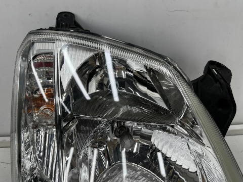 Lampa reflektor Opel Meriva A 03-10r. PRAWA przednia oryginalna EU 93321053