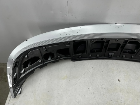 Listwa Opel Insignia A Kombi 13-17r. blenda nakładka dolna klapy bagażnika 13267290 551004542