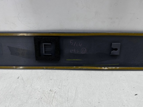 Listwa Toyota Land Cruiser J100 98-07r. NOWA prawa tylna nakładka błotnika zderzaka nadkola karoseryjna 75651-60180-e1