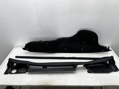 Podszybie Opel Meriva A 03-10r. górne i dolne uszczelka podszybia komplet Europa 93265098 93301867