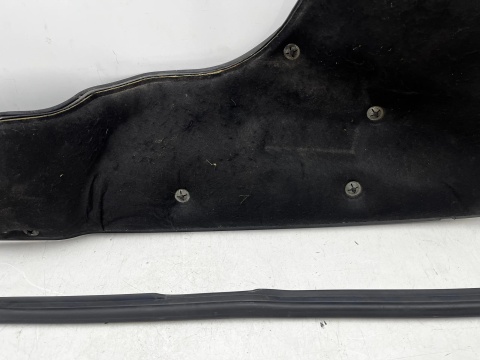 Podszybie Opel Meriva A 03-10r. górne i dolne uszczelka podszybia komplet Europa 93265098 93301867