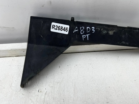 Ślizg Audi A8 D3 02-10r. prawe tylne mocowanie zderzaka wspornik prawy tył 4e0807572a
