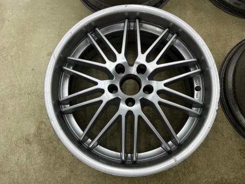 Felgi aluminiowe VW Volkswagen Audi Seat Skoda r19 cali 8,5jx19 ET45 5x112 CH70 felgi z rantem KOMPLET Aluett z12