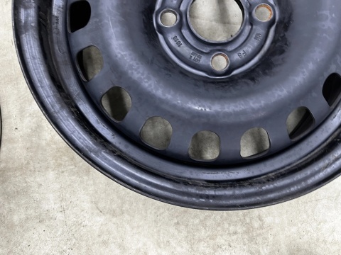 Felgi stalowe Opel Corsa D Cosra E Adam 06-19r. 5,5jx14 4x100 ET39 CH56,5 14 cali z czujnikami ciśnienia KOMPLET 2140144