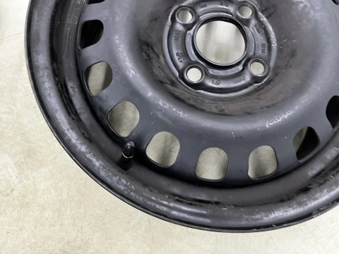 Felgi stalowe Opel Corsa D Cosra E Adam 06-19r. 5,5jx14 4x100 ET39 CH56,5 14 cali z czujnikami ciśnienia KOMPLET 2140144