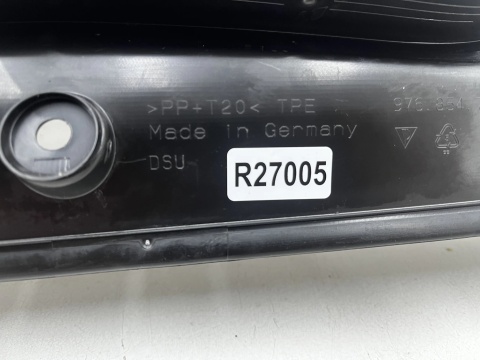Osłona błotnika Porsche Panamera III 972 976 E-Hybrid 24r.- LEWE wygłuszenie błotnika oryginalne 976854777