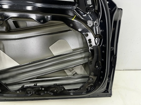 Drzwi BMW 5 G60 G61 23r.- lewe przednie lewy przód