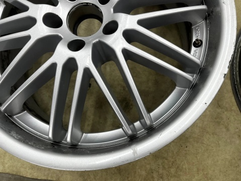 Felgi aluminiowe VW Volkswagen Audi Seat Skoda r19 cali 8,5jx19 ET45 5x112 CH70 felgi z rantem KOMPLET Aluett z12