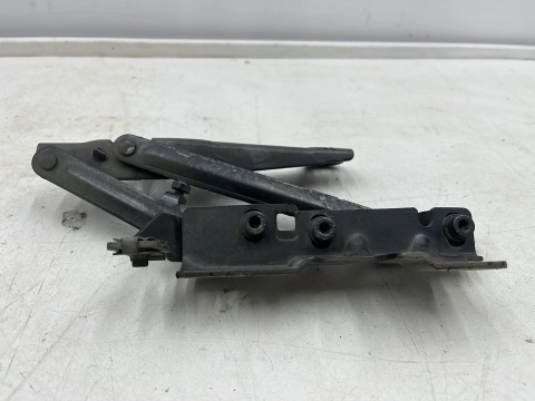 Zawias maski Opel Insignia A 08-17r. pokrywy silnika lewy prawy komplet