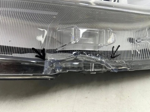Lampa reflektor Isuzu D-Max 20r.- PRAWA przednia zwykła H4 898328-7875 EU